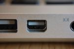 800px-Mini_DisplayPort_on_Apple_MacBook